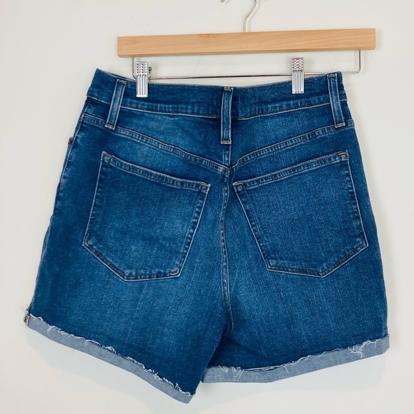 J. Crew medium wash mid-thigh cutoff denim shorts. Size 27 - Picture 2 of 4